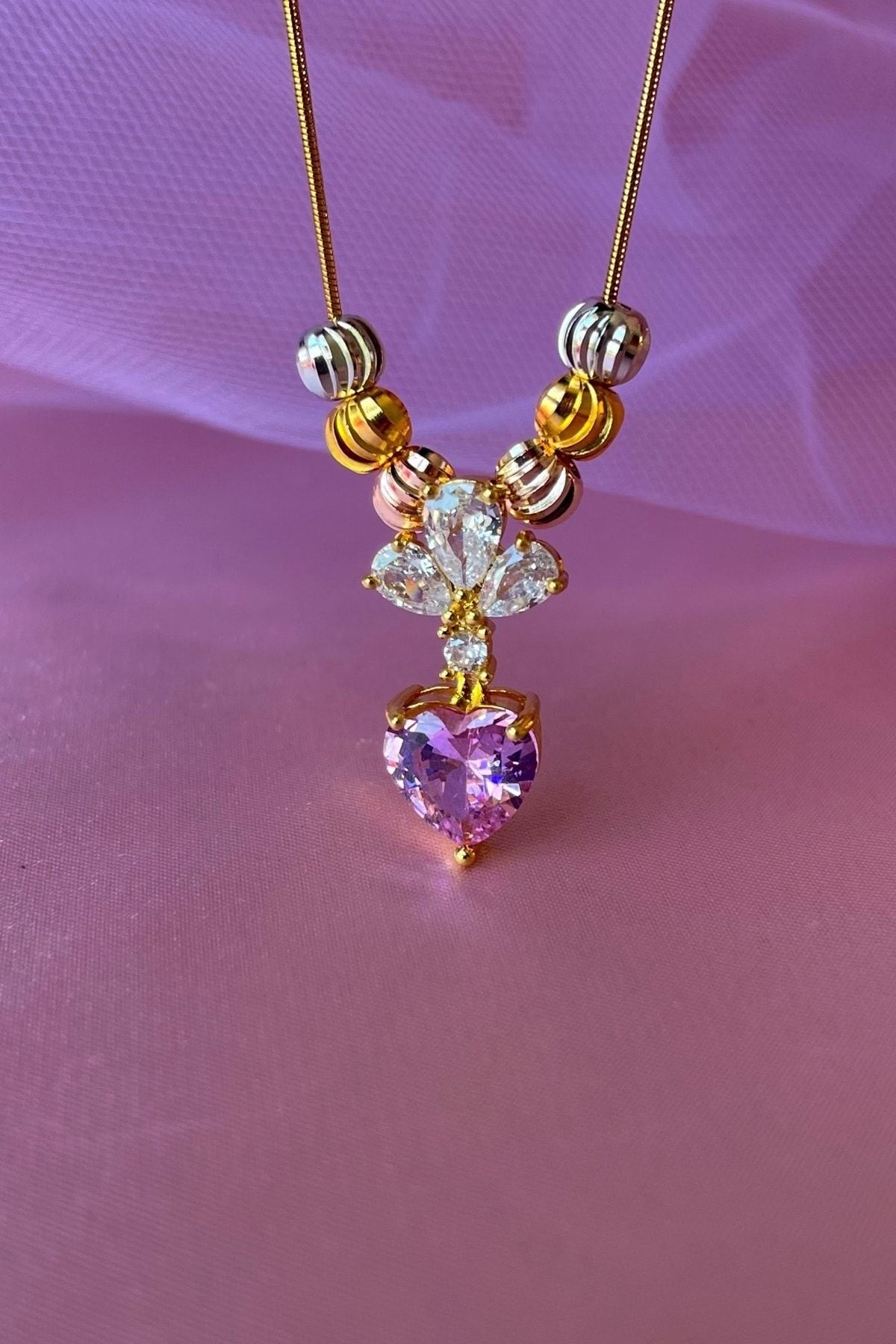 Pembe Kalp Taşlı Boncuklu Çelik Kolye